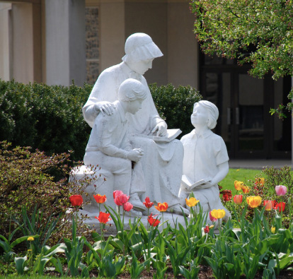 St. Elizabeth Ann Seton Statue